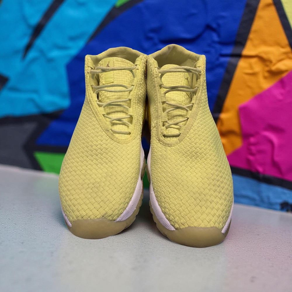 Nike Air Jordan Future Volt Size 8